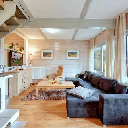 Simone キルヒハイム